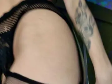 Bongacams Adult Webcam of ell3