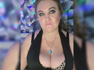 Bongacams Watch Live Sex Cams of milli1983