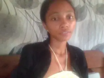 Bongacams Live Sex Cam of Monicaxa