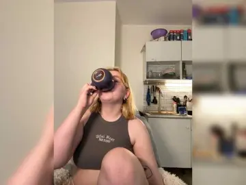 Bongacams Best live sex cam show of softifocus