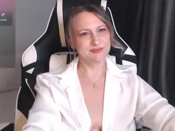 Bongacams Best Webcam of lovesupergerl