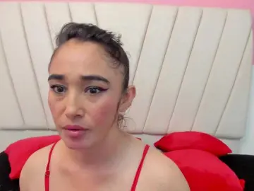 Bongacams Free Porn Cam of charlotte-111