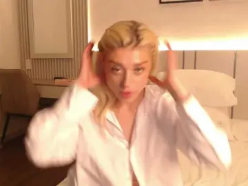 Bongacams Live Porn of BlondyLi