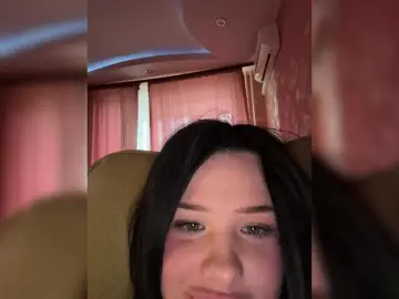 Bongacams Best Webcam of RedTobacco