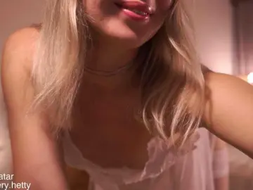 Bongacams Live Sex Cam of Hetty-satar