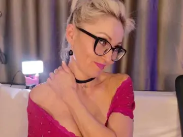 Bongacams Live Sex Cam of Milforja