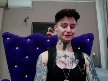 Bongacams Sex Cam of KennysXX