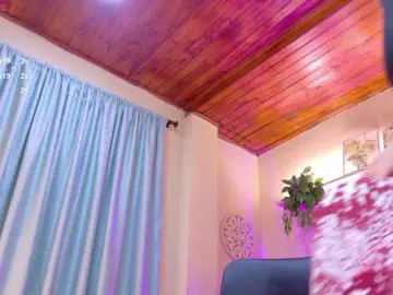 Bongacams Best live sex cam show of chloe-rosse