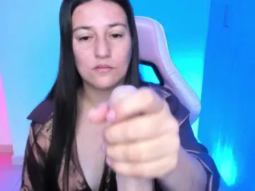 Bongacams Sex Cam of Saskyaajohnson