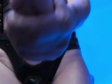 Bongacams Watch Live Sex Cams of Saskyaajohnson