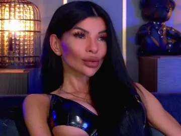 Bongacams Watch Live Sex Cams of EleniaDevons
