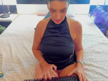 Bongacams Free Porn Cam of shanon4u