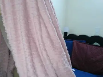 Bongacams Sex Cam of onlyLuxas23