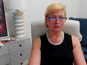 Bongacams Sex Cam of LunaFantasy