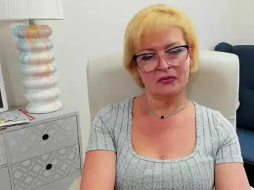Bongacams Free Porn Cam of LunaFantasy