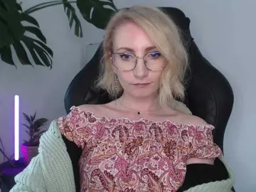 Bongacams Best live sex cam show of CinderellaMoon