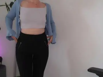 Bongacams Live Sex of CinderellaMoon