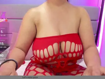 Bongacams Nude Webcam of Kiiara-Sky