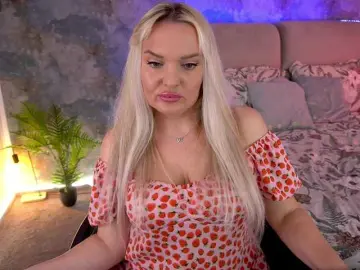 Bongacams Sex Cam of AmelyLoveme