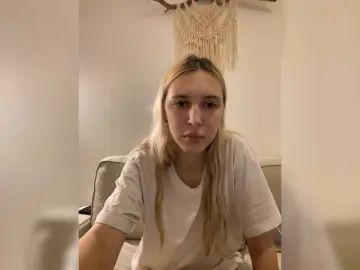 Bongacams Sex Chat of LinaTwins