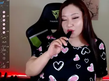 Bongacams Adult Webcams of LisaAsianFlower