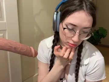 Bongacams Adult Webcams of KellyyBeryy