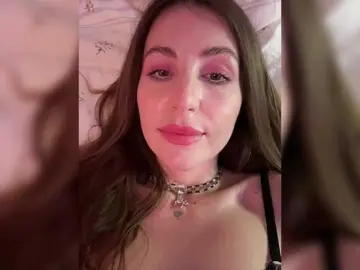 Bongacams Nude Webcam of MilashaNyasha