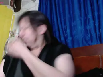 Bongacams Watch Live Sex Cams of evatoms