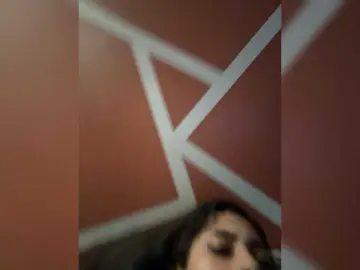 Bongacams Free Live Porn of amy-saenz