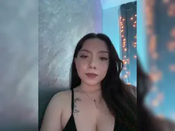 Bongacams Live Porn of ElliLin