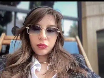 Bongacams Best live sex cam show of Melissa222Femdom