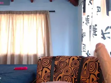 Bongacams Watch Live Sex Cams of EmmaHenderson