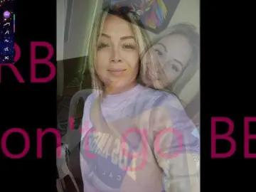 Bongacams Watch Live Sex Cams of EmmaHenderson