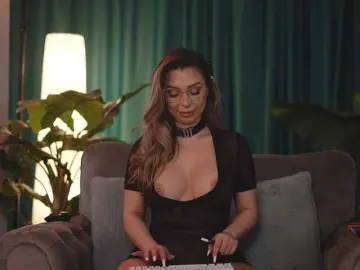 Bongacams Watch Live Sex Cams of Asssmerising