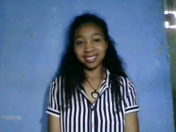 Bongacams Watch Live Sex Cams of diniah22