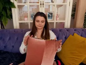 Bongacams Nude Webcam of MagikPeachh