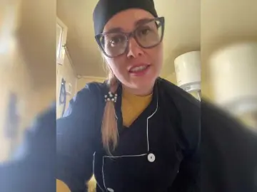 Bongacams Private Sex Chat of Crystal00Girl