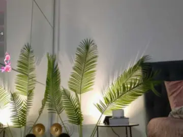 Bongacams Nude Webcam of JuliaQuin