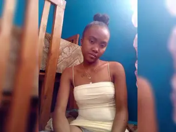 Bongacams Free Live Porn of Stella11