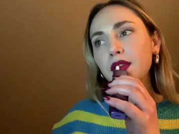 Bongacams Private Sex Chat of AmelieSweet