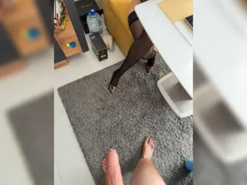 Bongacams Watch Live Sex Cams of lolave