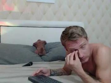 Bongacams Live Porn of JessSteve