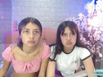 Bongacams Nude Webcam of PERLA-AND-CELESTE