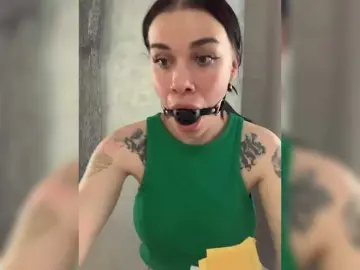 Bongacams Watch Live Sex Cams of MaidenCrystal