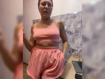 Bongacams Live Sex Cam of MarinaFit