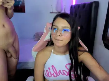 Bongacams Watch Live Sex Cams of room-kitty