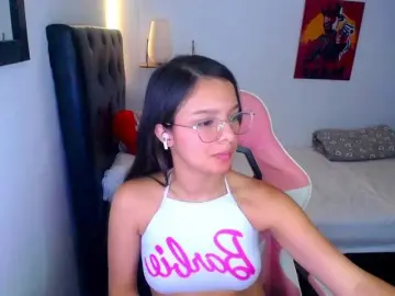 Bongacams Adult Video Chat of room-kitty