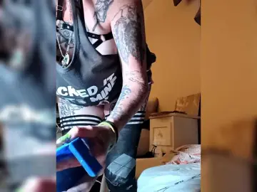 Bongacams Sex Cam of RenegadeVyxx3n