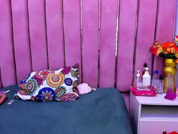 Bongacams Sex Cam of DulceeCherry