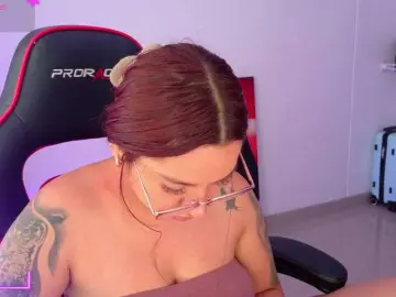 Bongacams Sex Cam of SAMYTATTU21